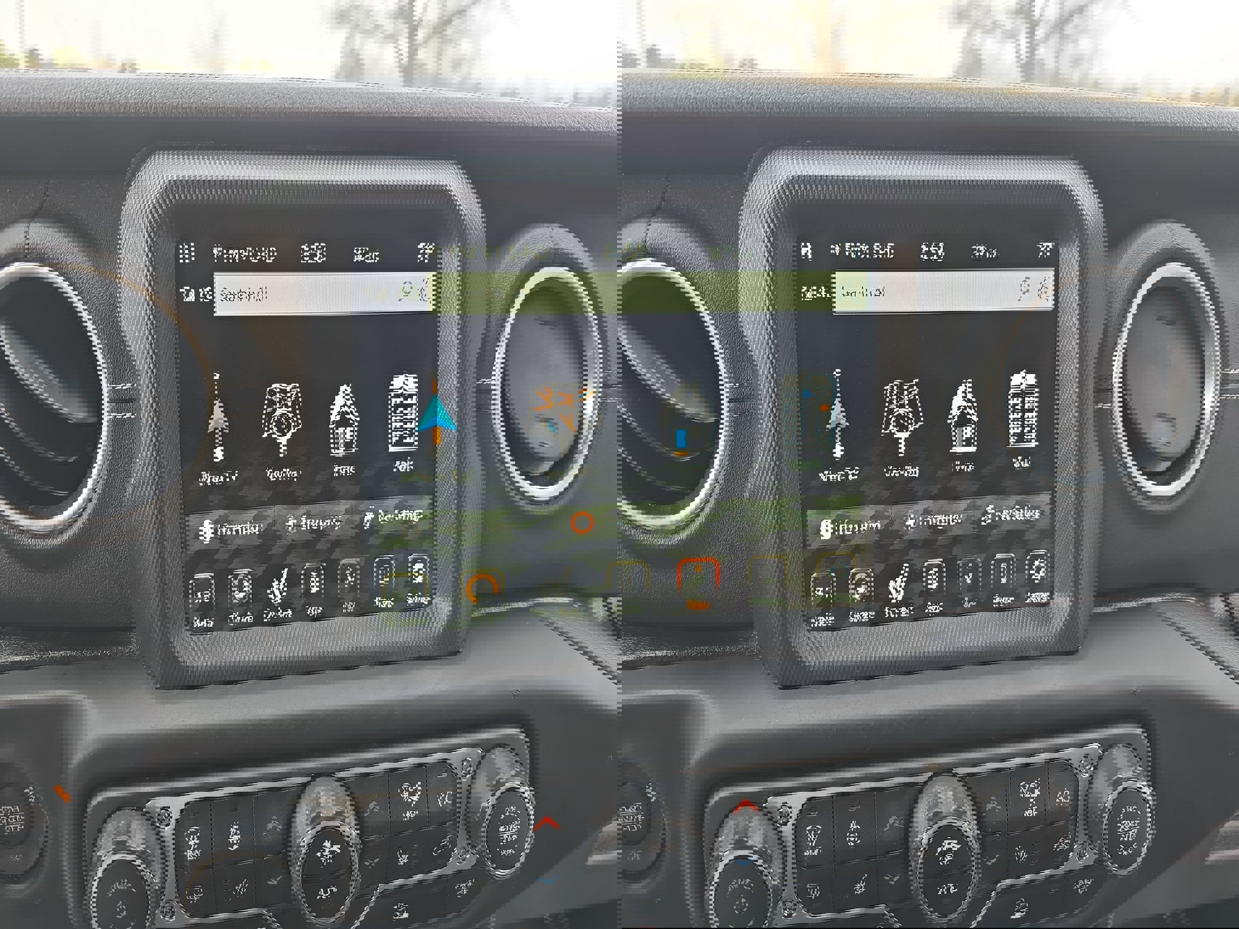 Used 2022 Jeep Wrangler Unlimited Sahara w/ LED Lighting Group image 20