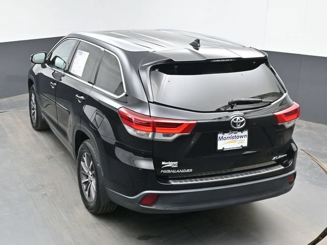 Used 2018 Toyota Highlander XLE w/ Protection Package #3 AWD/4WD image 42