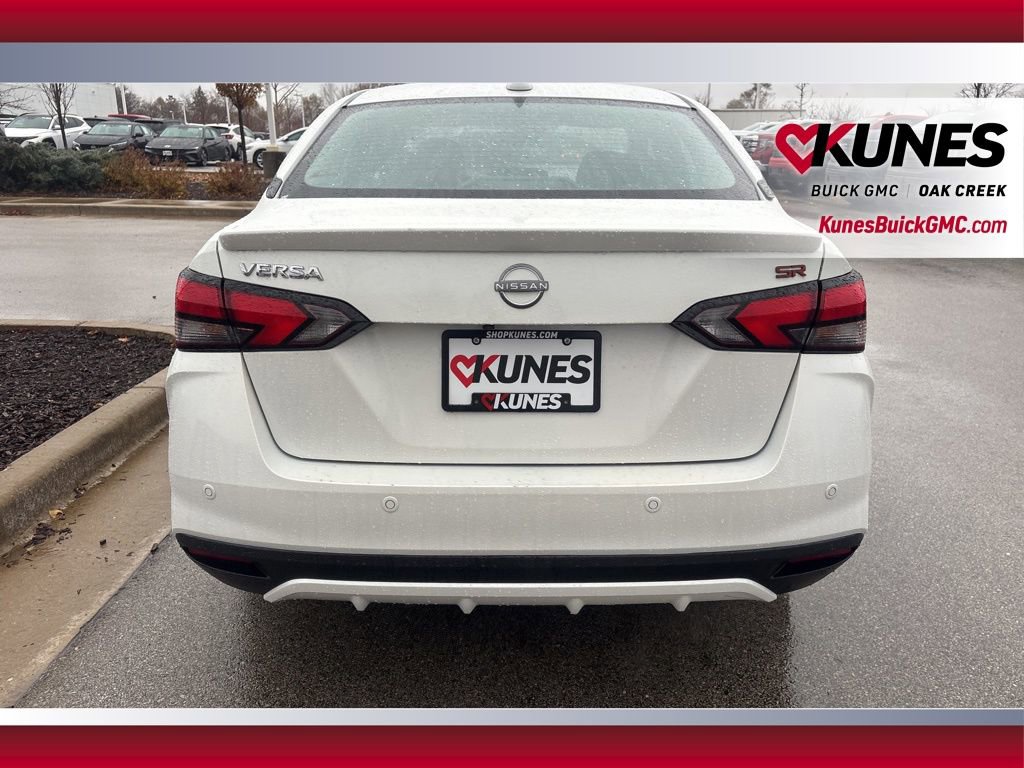 Used 2024 Nissan Versa SR image 5