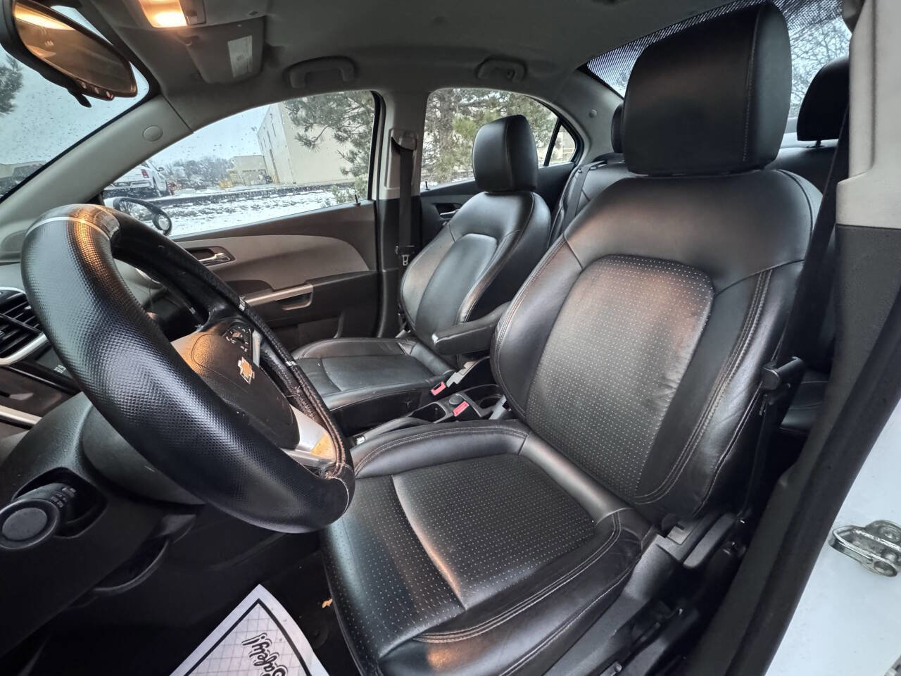 Used 2017 Chevrolet Sonic Premier image 9