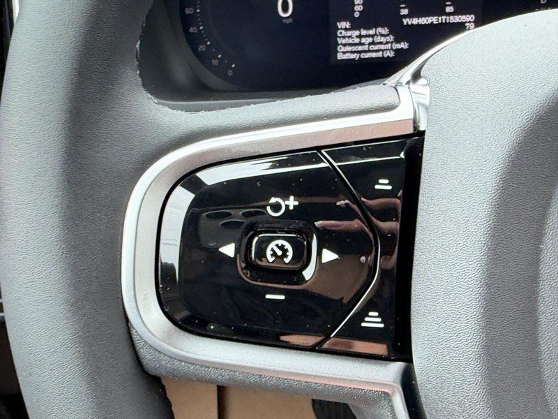 New 2026 Volvo XC90 T8 Plus w/ Protection Package AWD/4WD image 11
