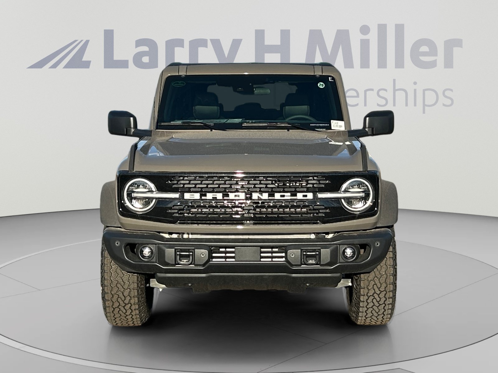 New 2026 Ford Bronco Badlands AWD/4WD image 8