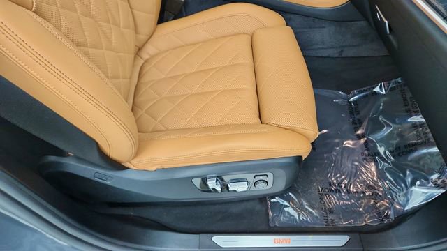 Used 2026 BMW X7 xDrive40i image 23