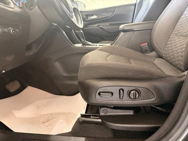 Used 2020 Chevrolet Equinox LT AWD/4WD image 9