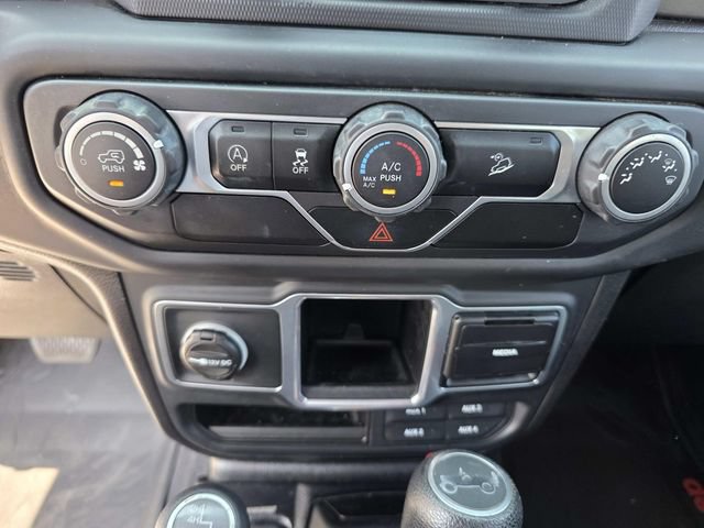 Used 2018 Jeep Wrangler Unlimited Sport AWD/4WD image 11