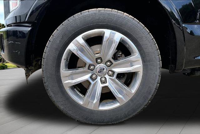 Certified 2017 Ford F150 Platinum w/ Equipment Group 701A Luxury AWD/4WD image 9
