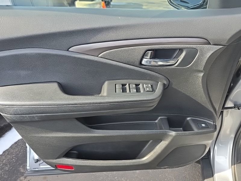 Used 2021 Honda Ridgeline Sport image 22