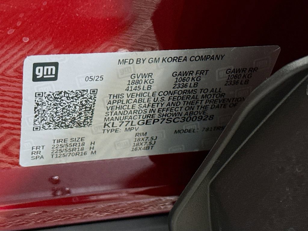 Used 2025 Chevrolet Trax RS w/ Sunroof Package image 34