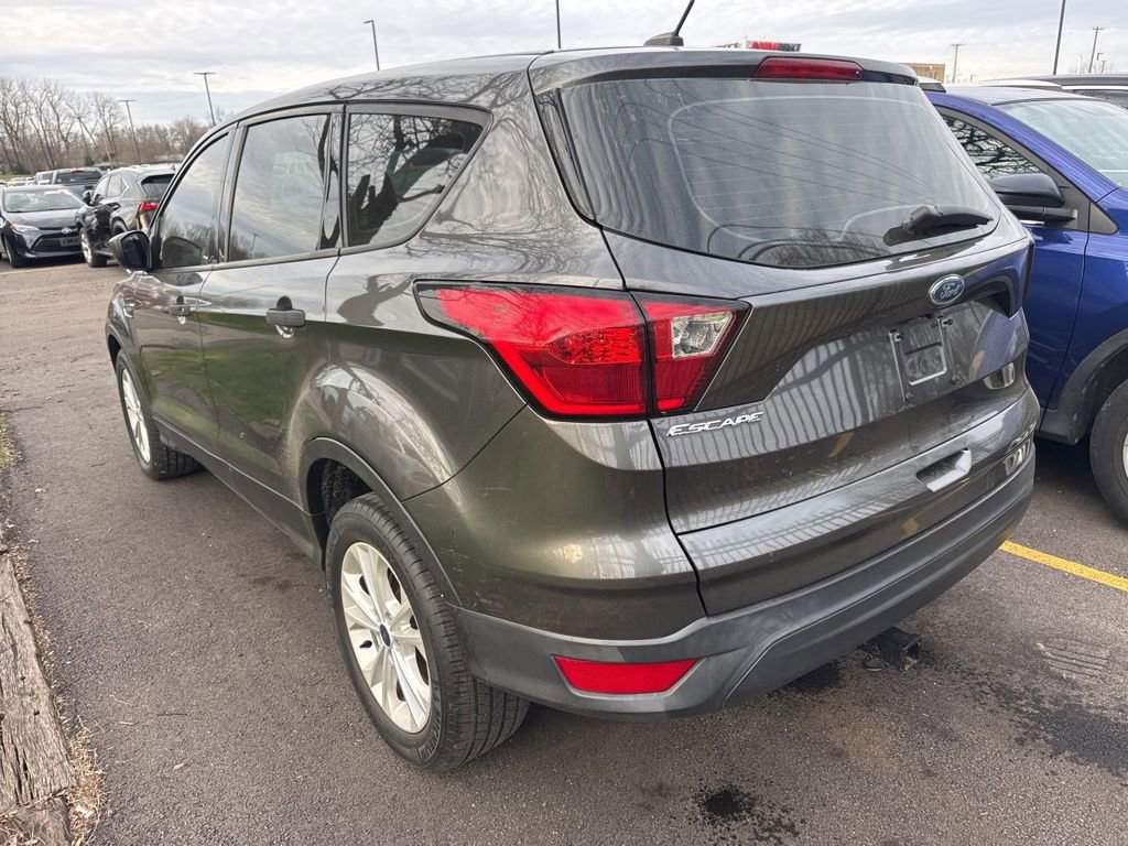 Used 2019 Ford Escape S image 4