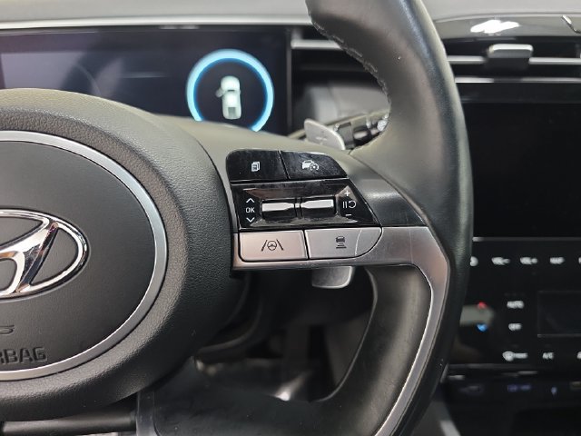 Used 2022 Hyundai Santa Cruz Limited AWD/4WD image 18