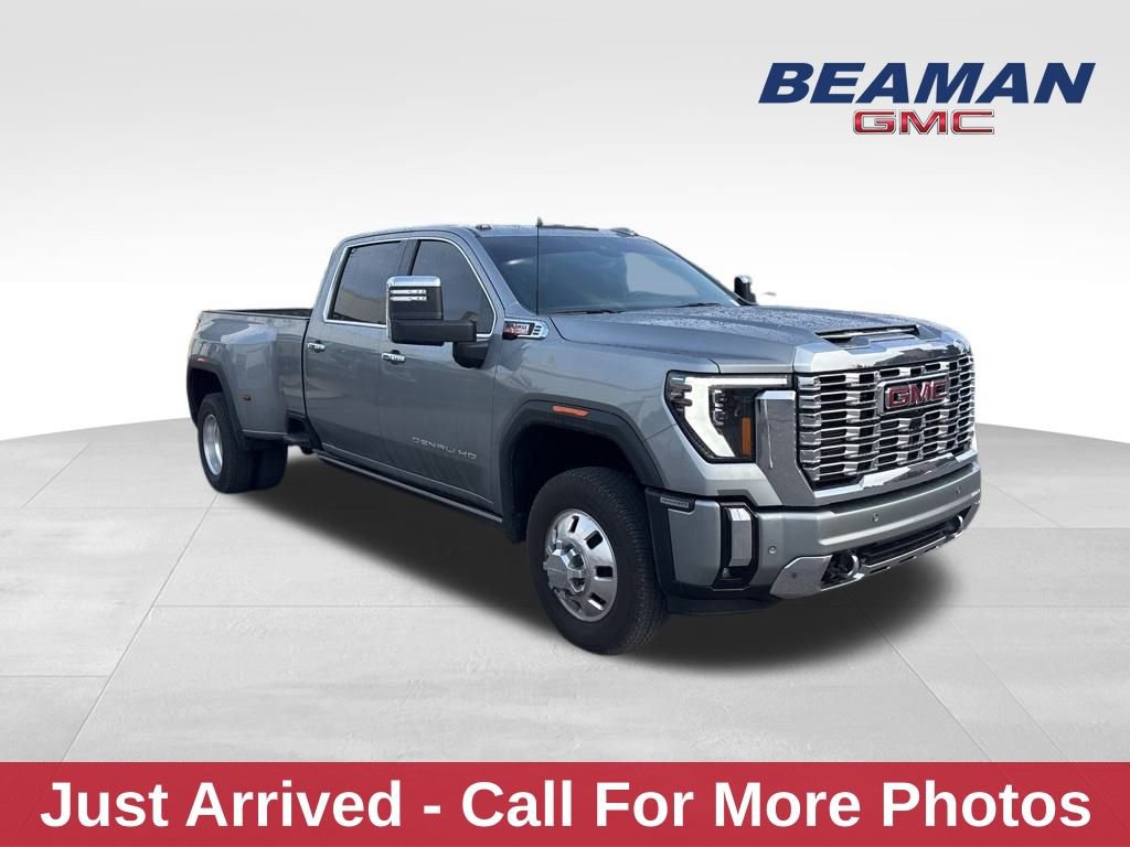 Used 2025 GMC Sierra 3500 Denali w/ Denali Reserve Package