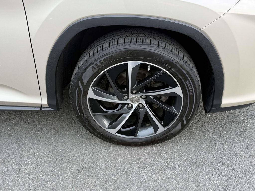 Used 2017 Lexus RX 450h AWD w/ Luxury Package image 7