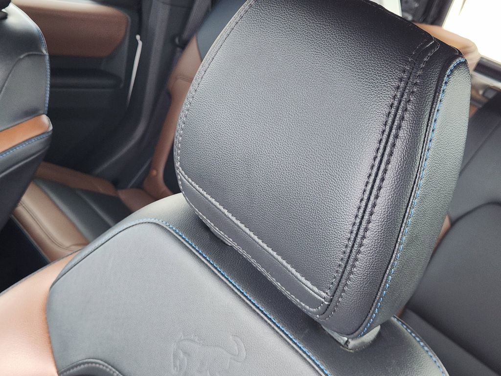 Used 2024 Ford Bronco Outer Banks image 14