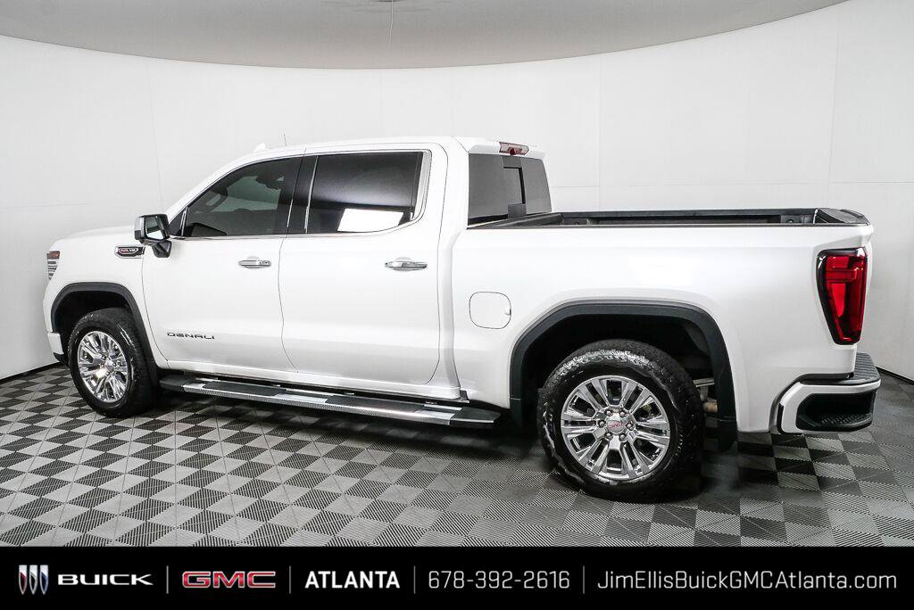 Used 2025 GMC Sierra 1500 Denali w/ Technology Package AWD/4WD image 31