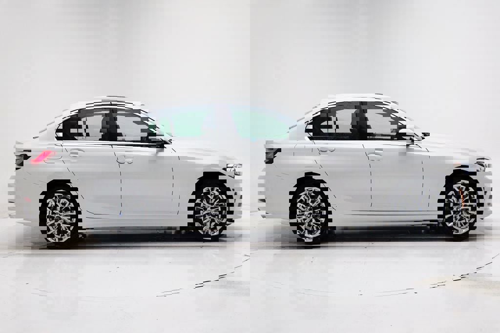 Used 2024 BMW 330i xDrive Sedan w/ Convenience Package image 3