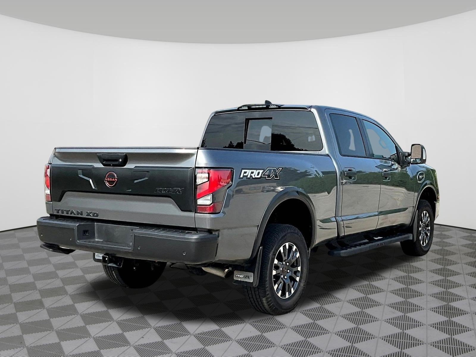 Certified 2024 Nissan Titan PRO-4X AWD/4WD image 6
