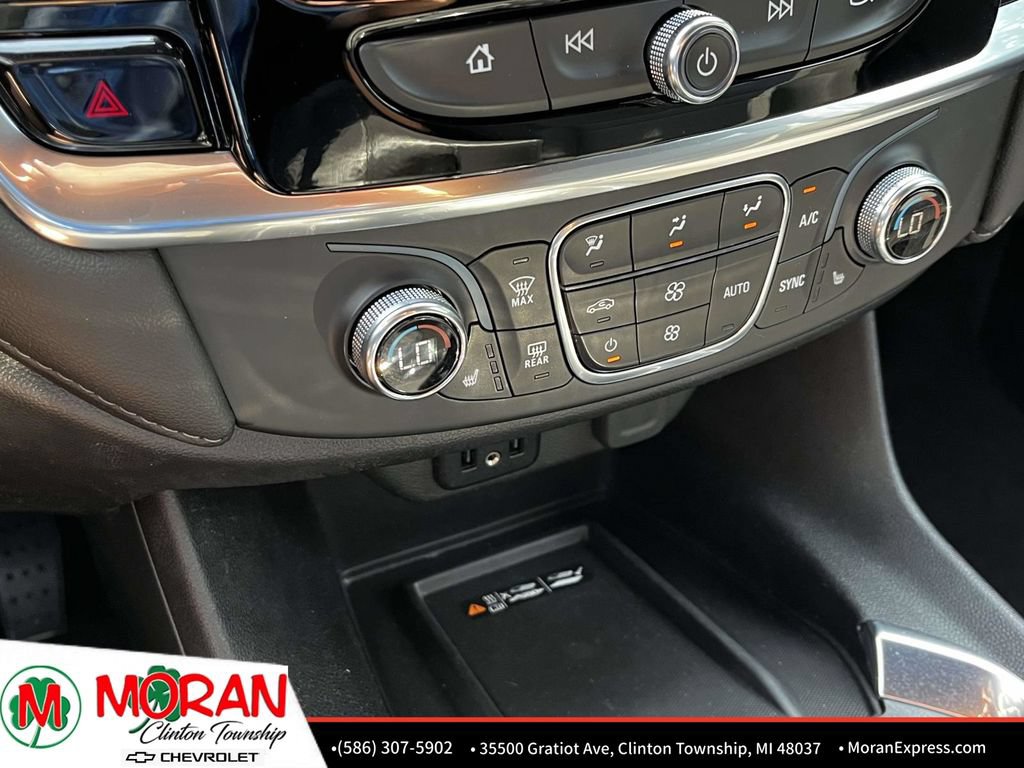 Certified 2023 Chevrolet Traverse LT FWD image 26