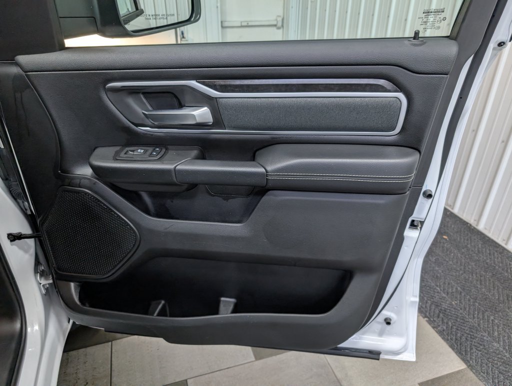 Used 2023 RAM 1500 Big Horn AWD/4WD image 28