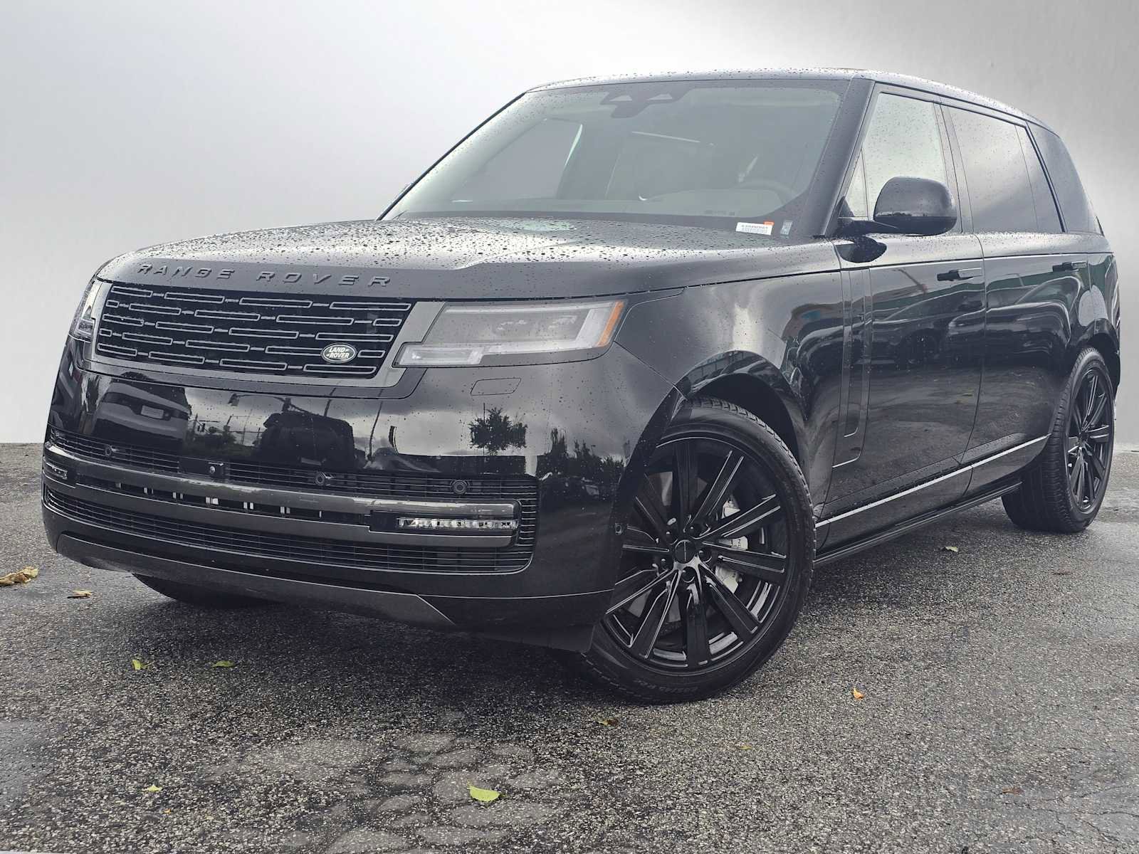 Used 2026 Land Rover Range Rover Long Wheelbase SE image 1