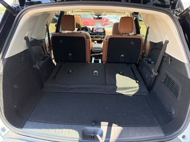 New 2026 Nissan Pathfinder Platinum AWD/4WD image 22