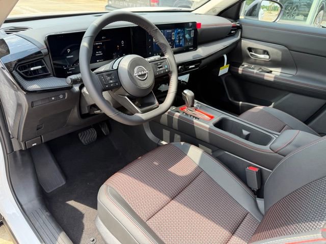 New 2026 Nissan Kicks SR FWD image 12