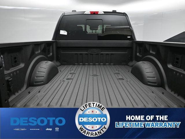 New 2026 Ford F250 XLT w/ XLT Premium Package image 17