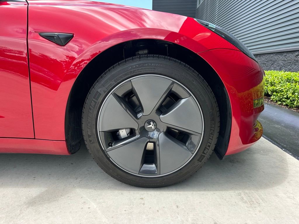 Used 2021 Tesla Model 3 Standard Range Plus RWD image 14