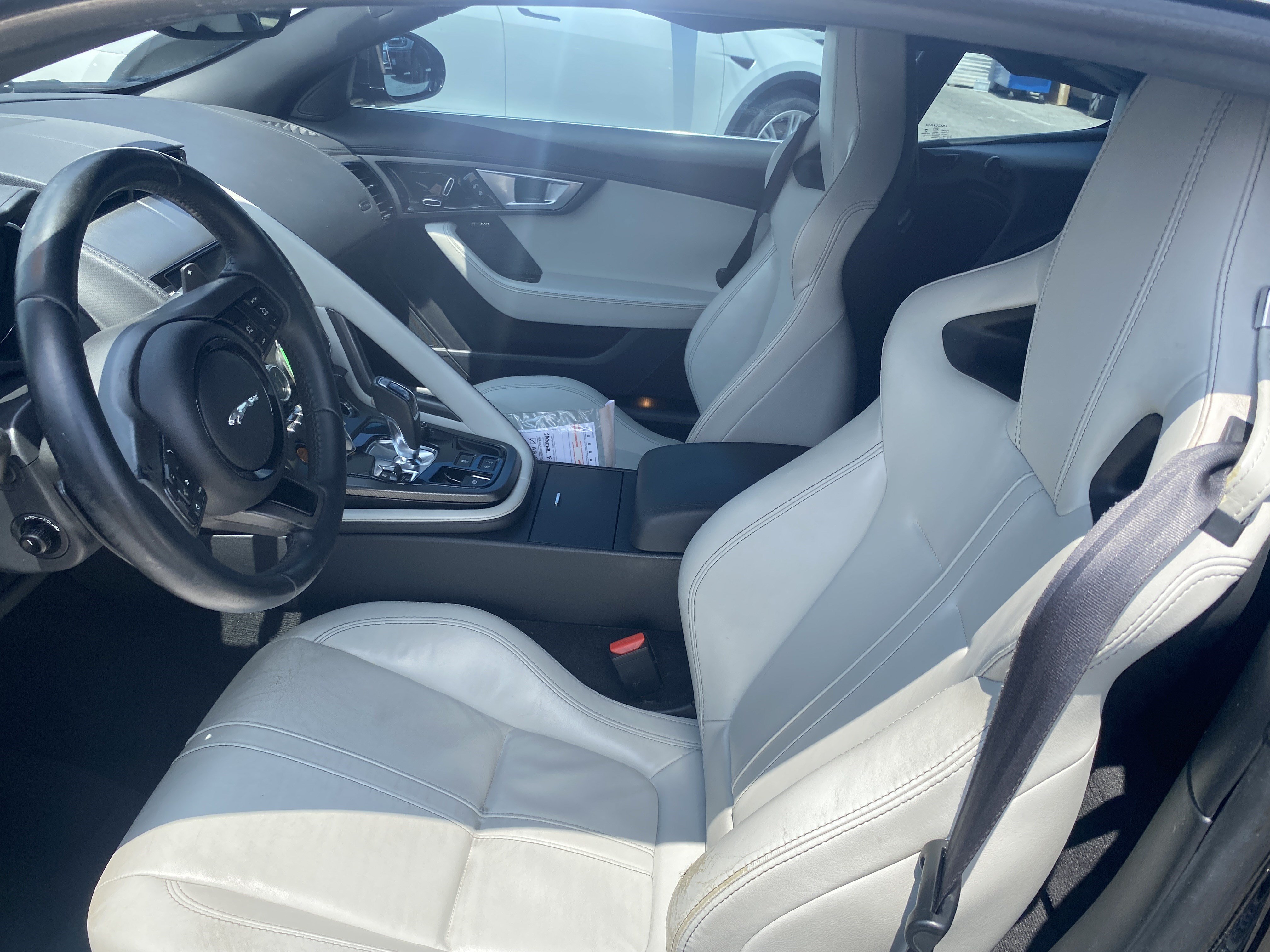 Used 2015 Jaguar F-TYPE Coupe RWD image 11