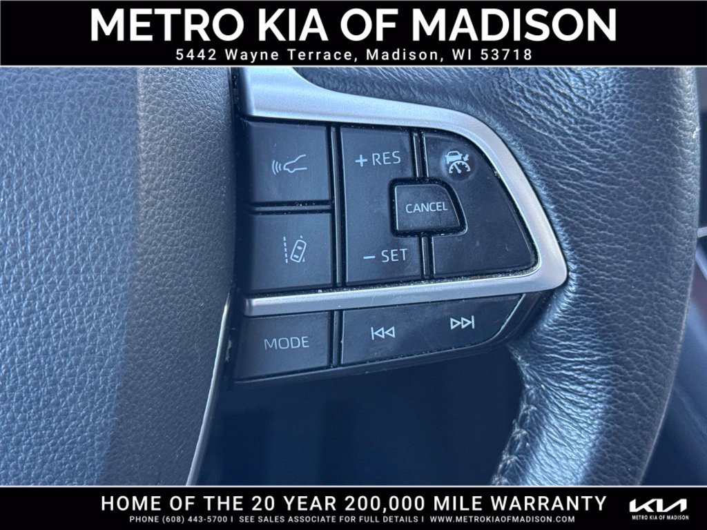 Used 2021 Toyota Sienna XLE AWD/4WD image 21