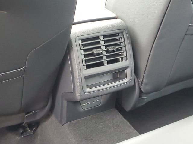 New 2025 Volkswagen GTI SE image 30