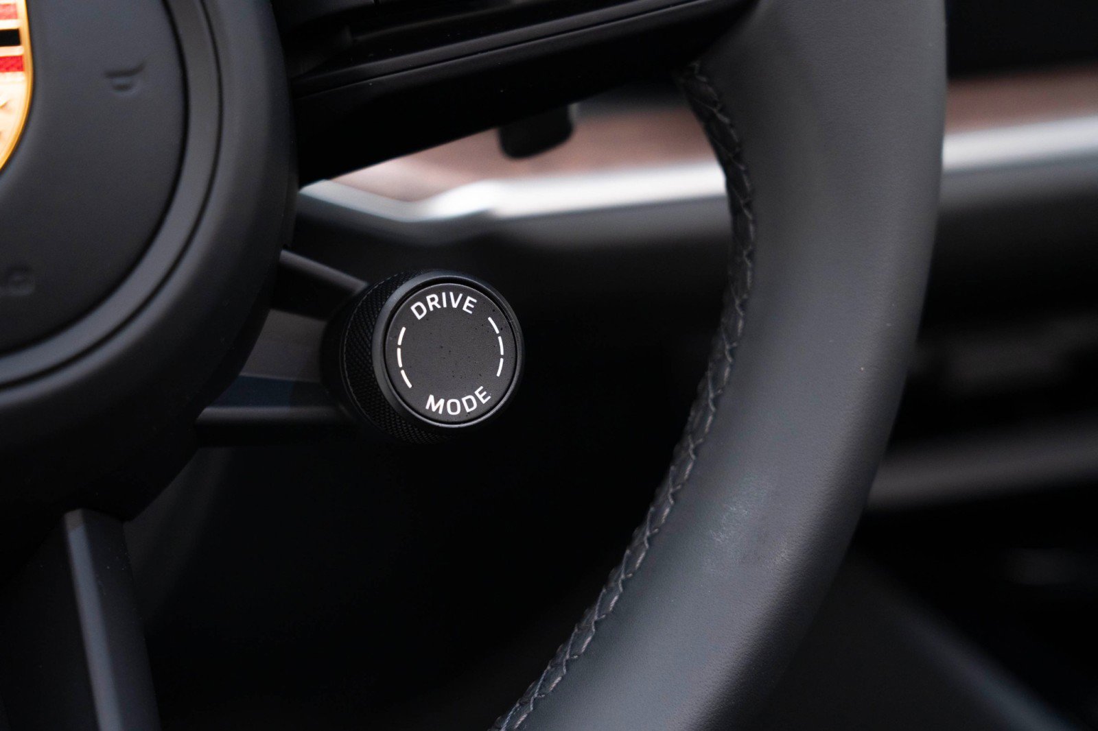 New 2025 Porsche Cayenne image 26