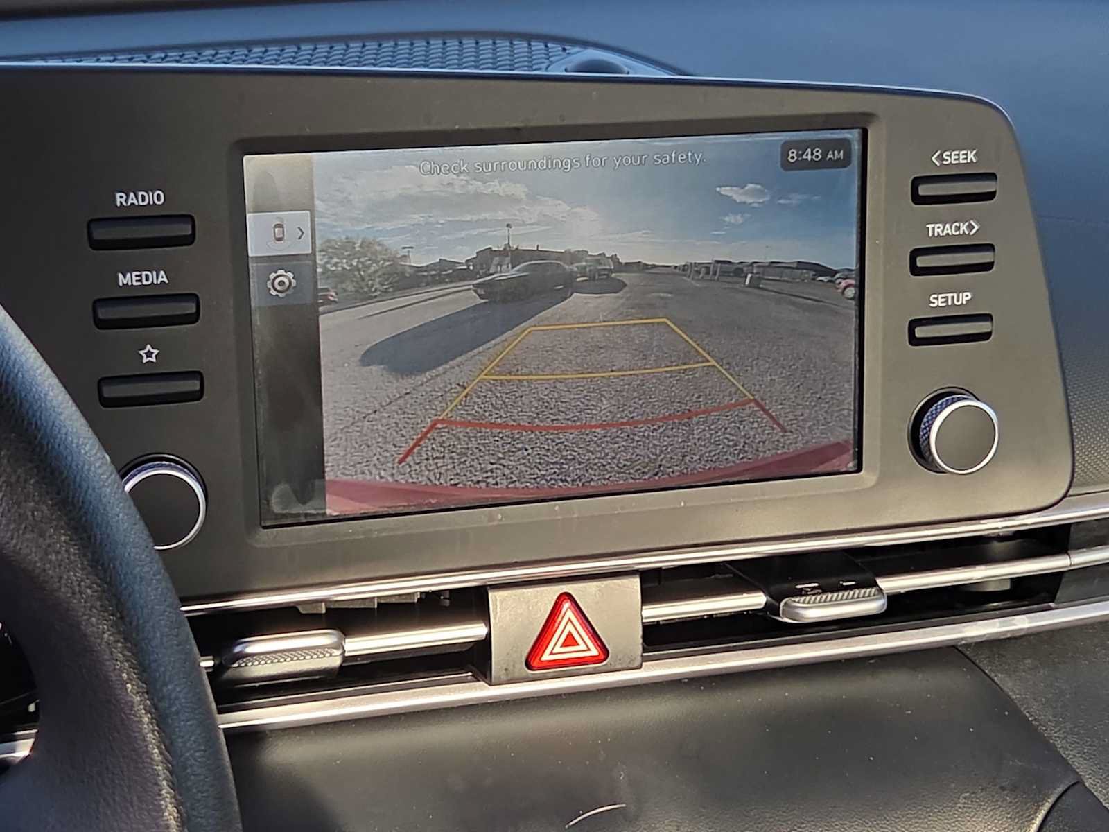 Used 2025 Hyundai Elantra SE FWD image 25