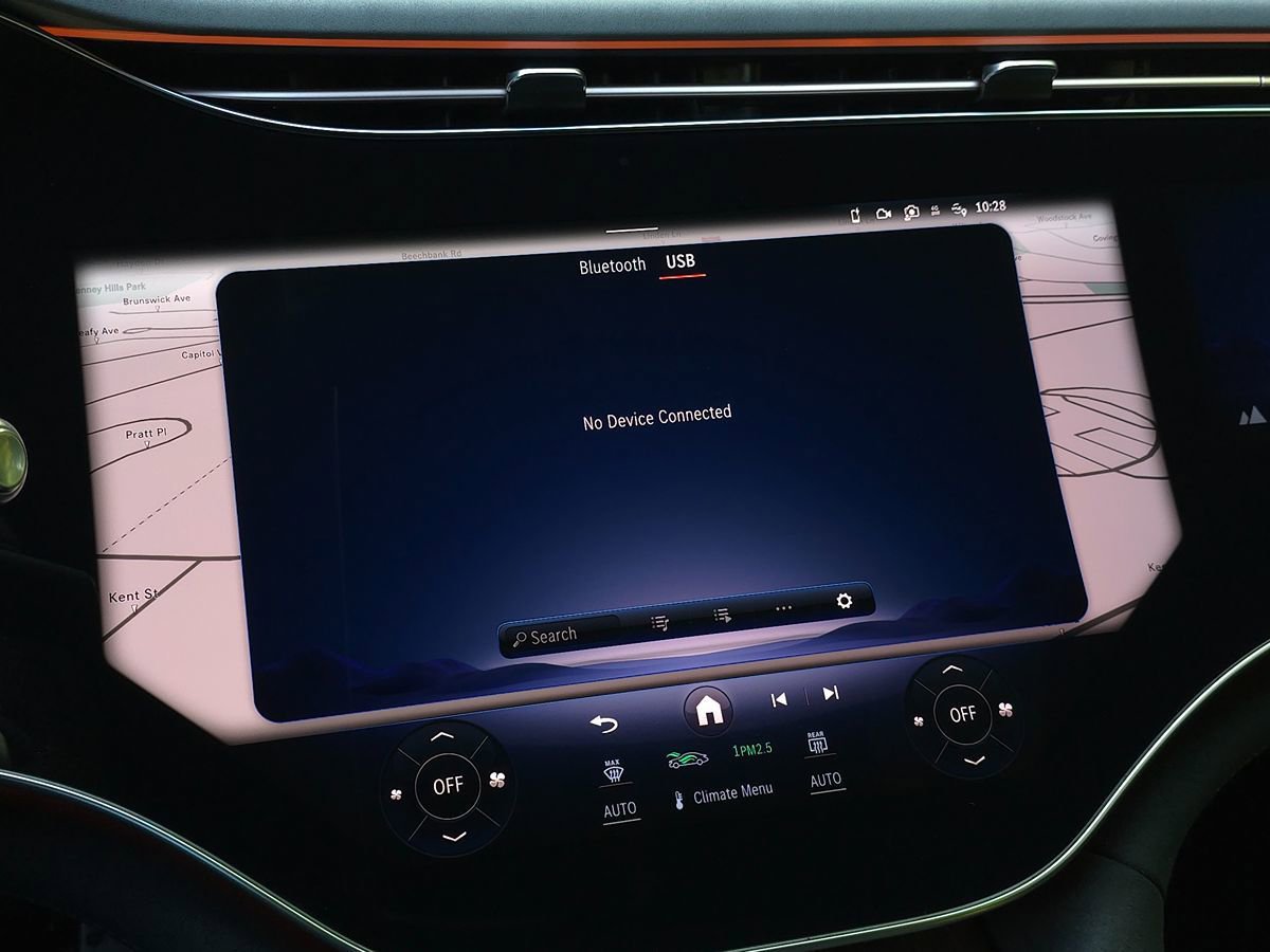 Used 2022 Mercedes-Benz EQS 580 4MATIC Sedan image 63