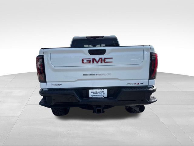 New 2026 GMC Sierra 2500 AT4X w/ LPO, Black Badging Package AWD/4WD image 4