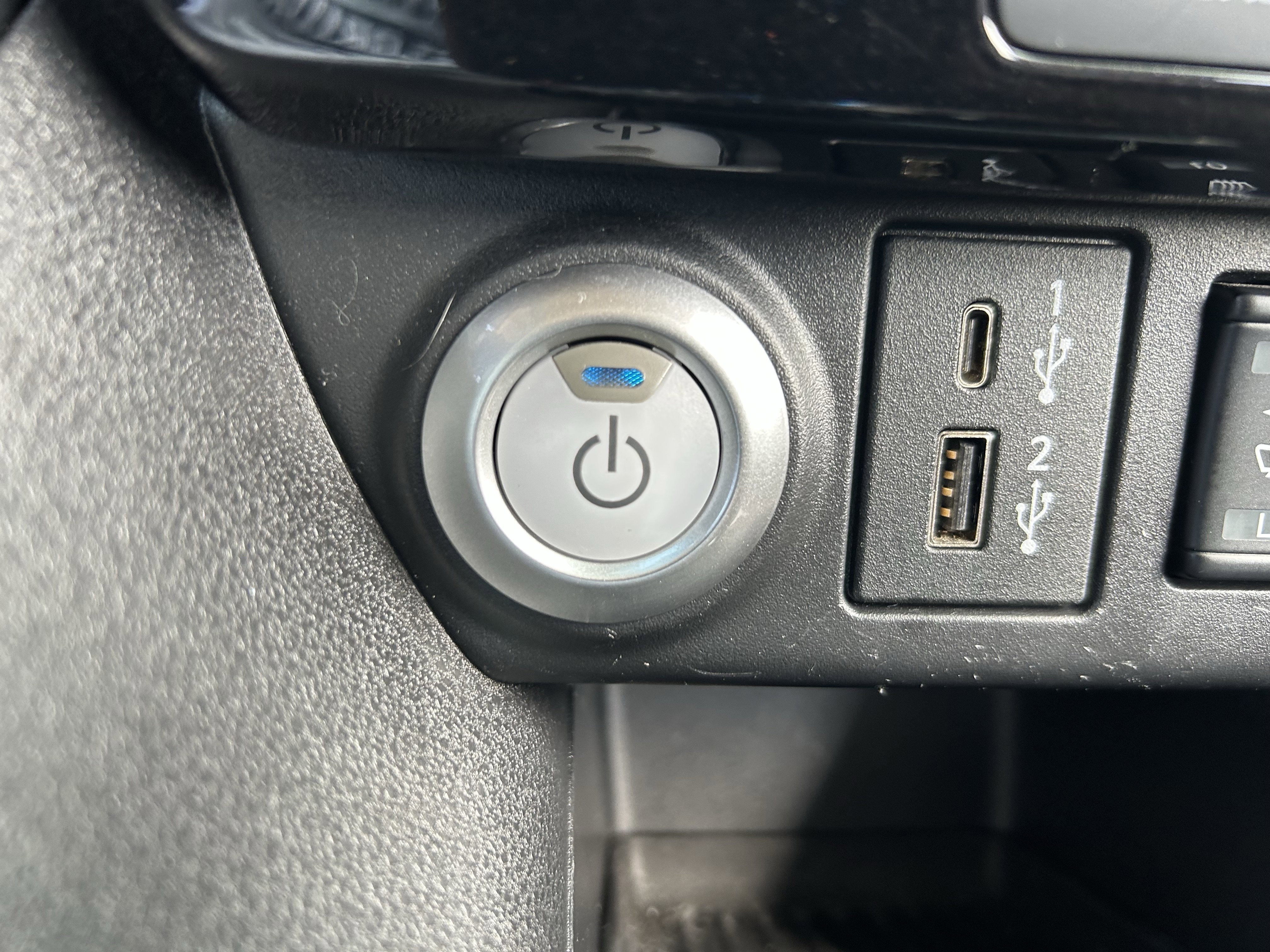 Used 2022 Nissan Leaf SV image 16