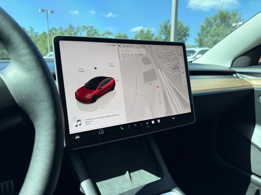 Used 2023 Tesla Model 3 Performance image 24