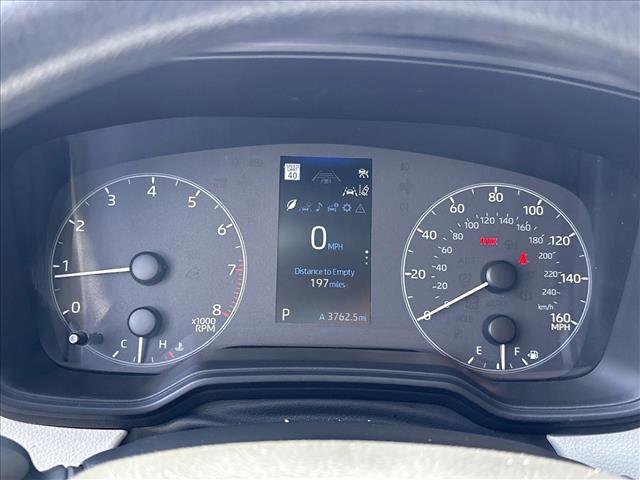 Used 2025 Toyota Corolla LE FWD image 12