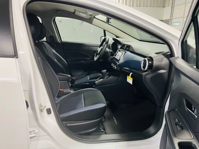 New 2025 Nissan Versa SV w/ Trunk Package image 32