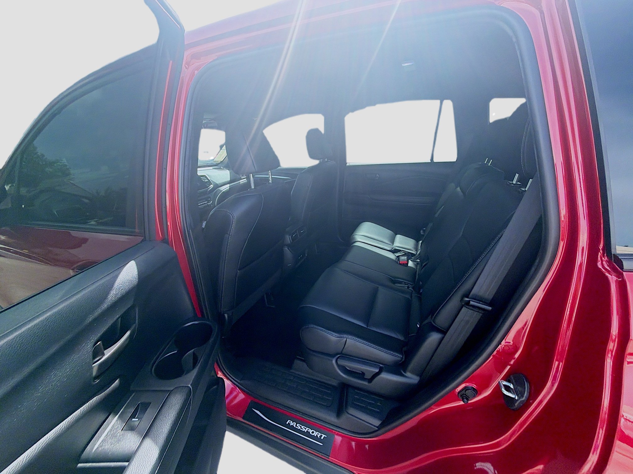 Certified 2025 Honda Passport EX-L image 23
