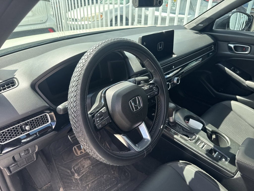 Used 2025 Honda Civic Sport Touring image 7