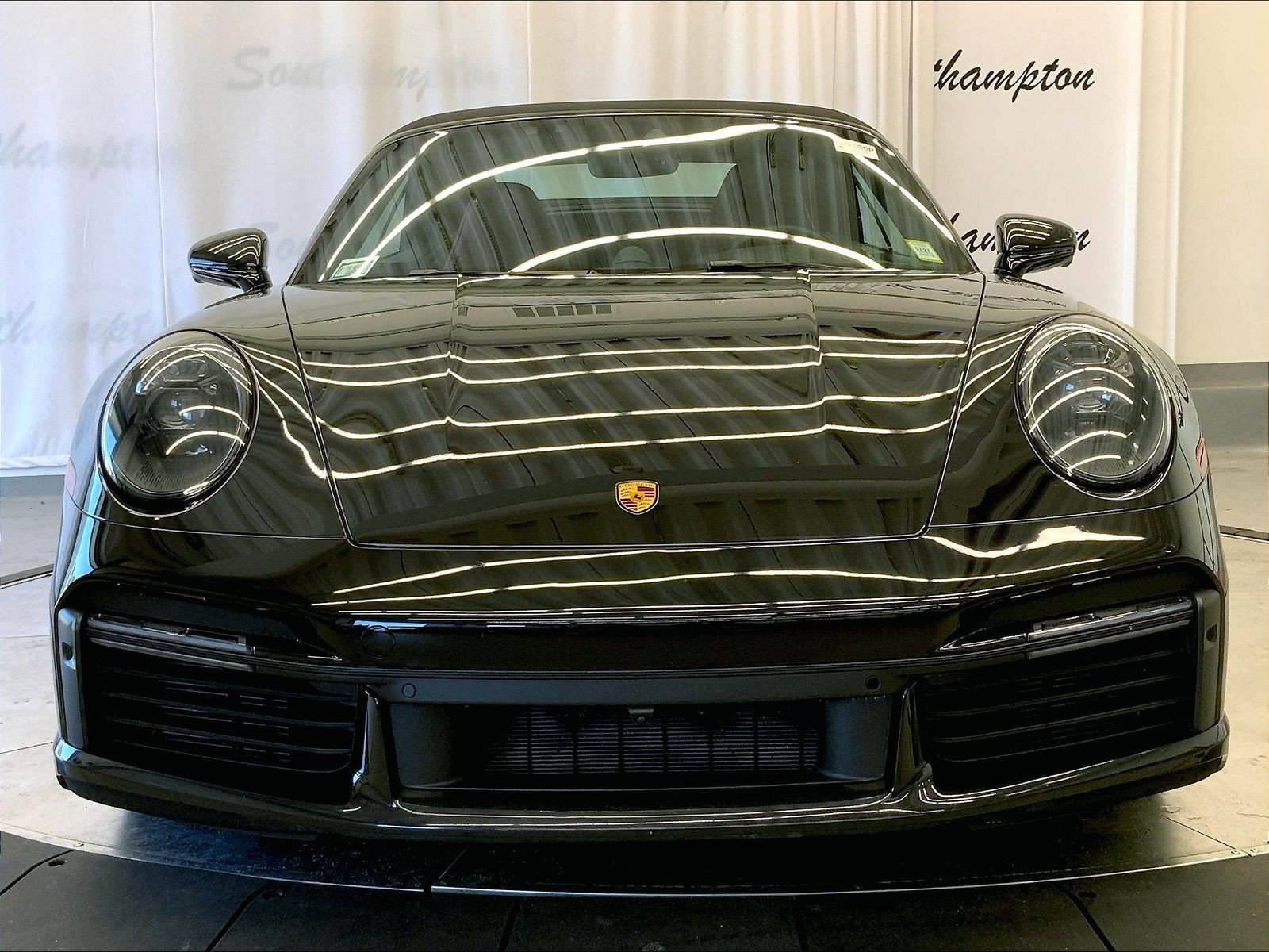 Certified 2023 Porsche 911 Turbo AWD/4WD image 10