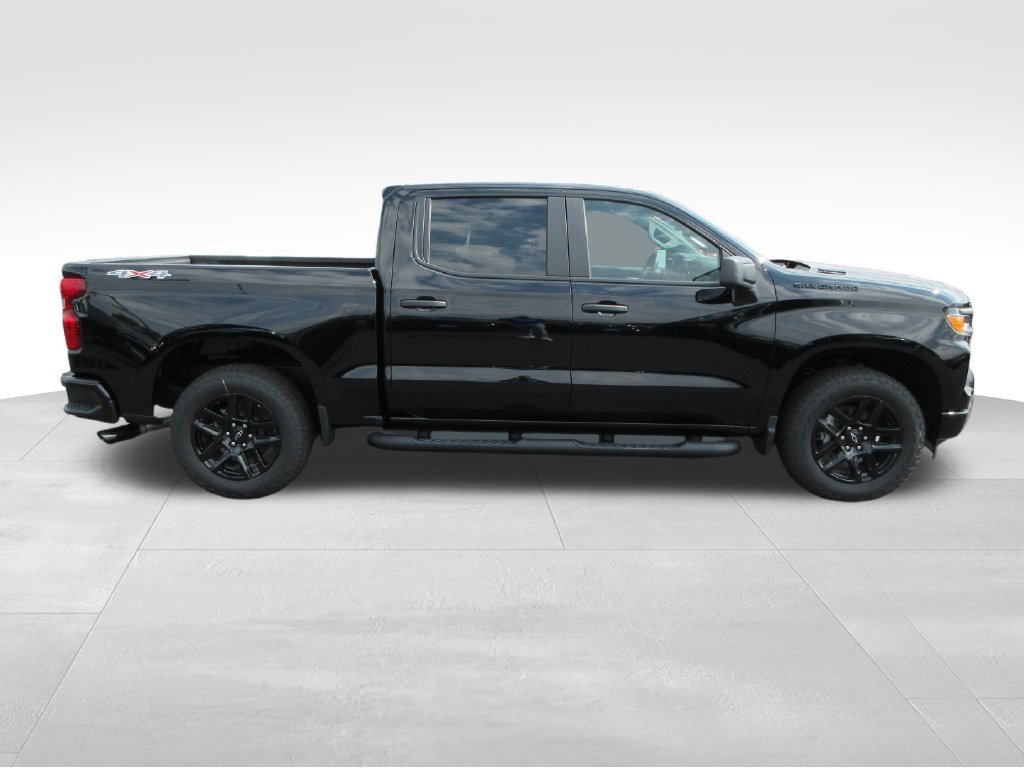 New 2026 Chevrolet Silverado 1500 Custom w/ Turbomax Blackout Package AWD/4WD image 7
