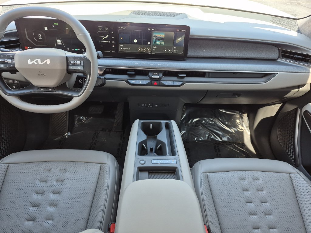 Certified 2024 Kia EV9 Wind AWD/4WD image 14