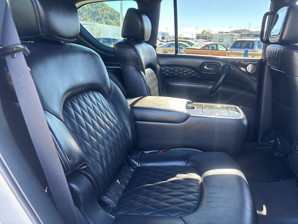 Used 2023 INFINITI QX80 Premium Select AWD/4WD image 31