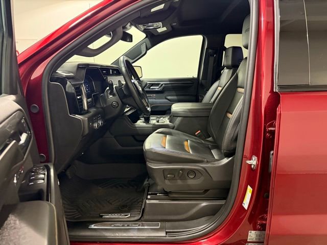 Used 2024 GMC Sierra 1500 AT4 w/ AT4 Premium Package image 11
