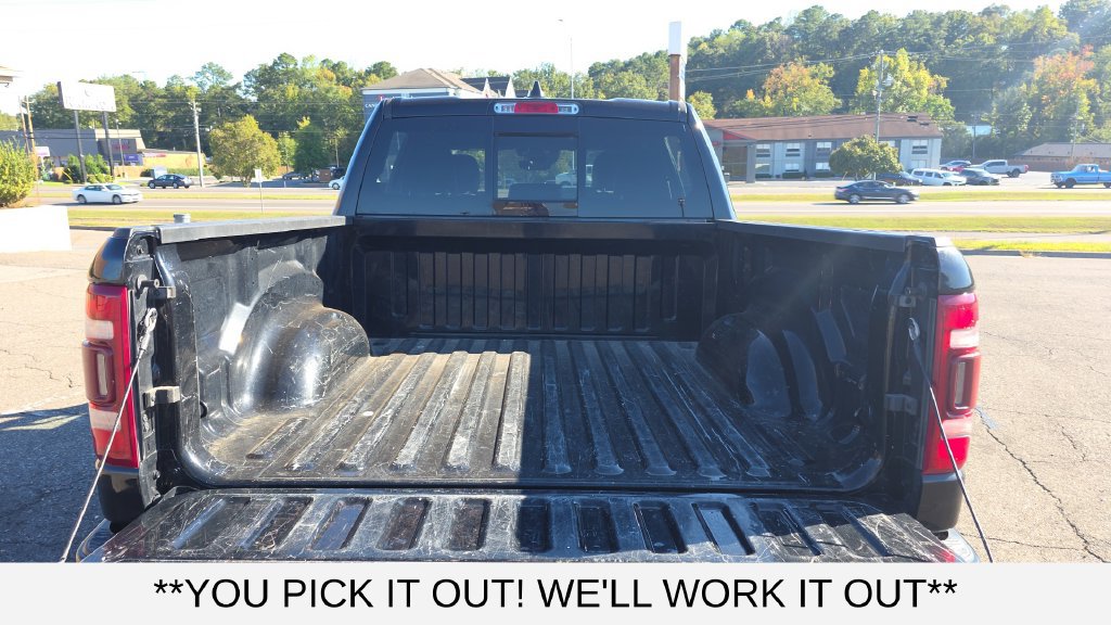Used 2023 RAM 1500 Limited w/ Body Color Bumper Group AWD/4WD image 9