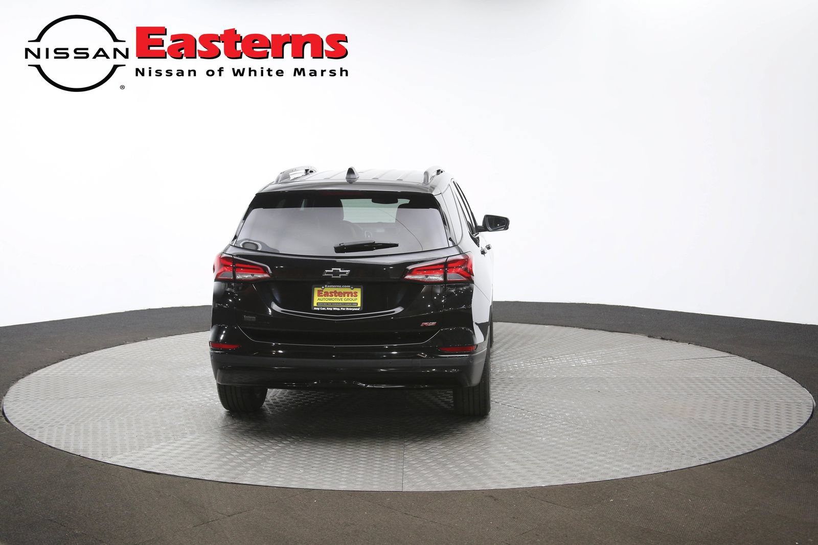 Used 2024 Chevrolet Equinox RS FWD image 35