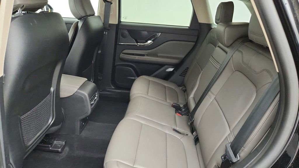 Used 2025 Lincoln Corsair Reserve AWD/4WD image 20