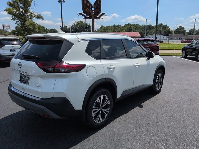 Used 2023 Nissan Rogue SV w/ SV Premium B Package FWD image 7