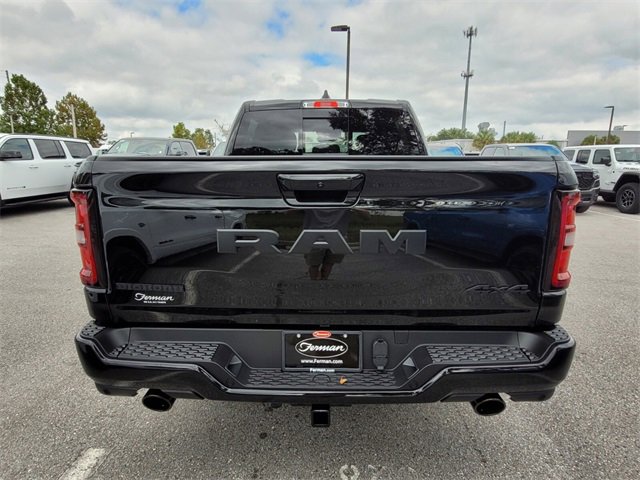 New 2026 RAM 1500 4x4 Crew Cab image 13